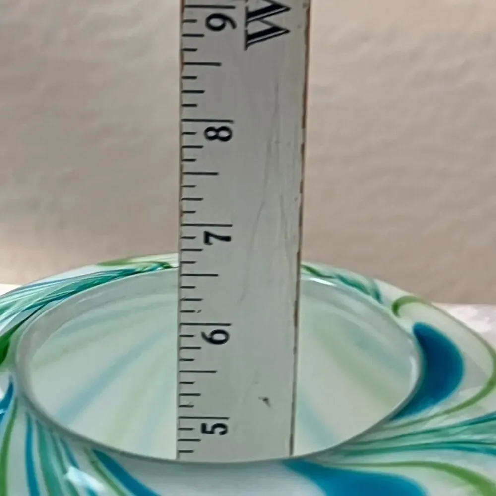 Hand Blown Art Glass Vase 8